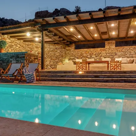 Panasea Naxos 4*