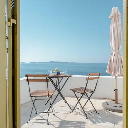 Panasea Naxos Otel 4*