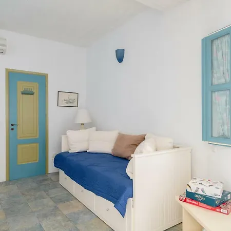 Panasea Naxos Kalando